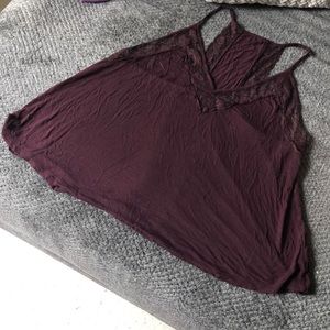 Wine red lace decorated v neck tank top